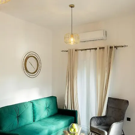 Deluxe Town Hall Square Flat In Historical Center 2 Apartament