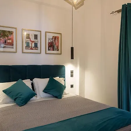 Apartament Deluxe Town Hall Square Flat In Historical Center 2 *